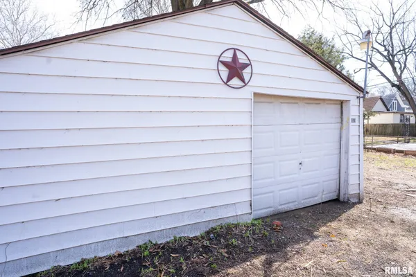$139,000 | 1059 North 6th Street, Springfield, IL 62702