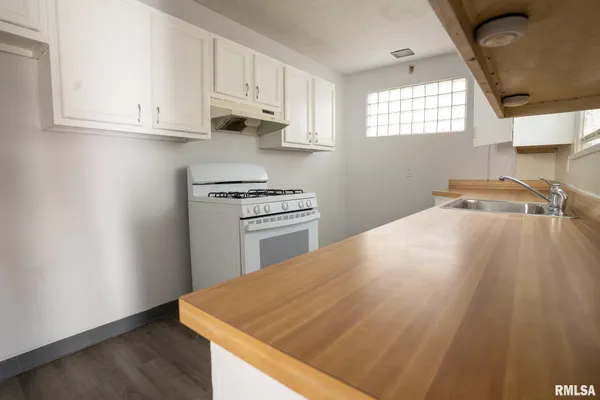 $139,000 | 1059 North 6th Street, Springfield, IL 62702