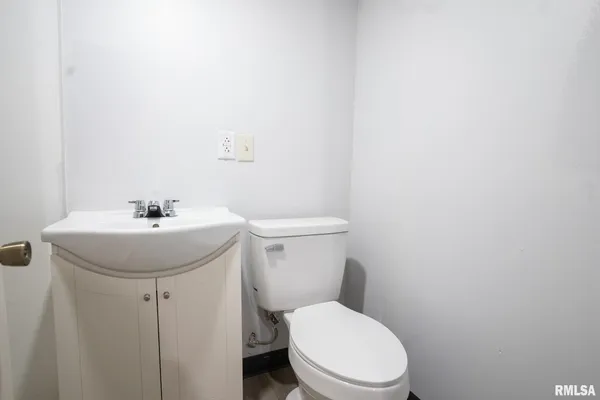 $139,000 | 1059 North 6th Street, Springfield, IL 62702