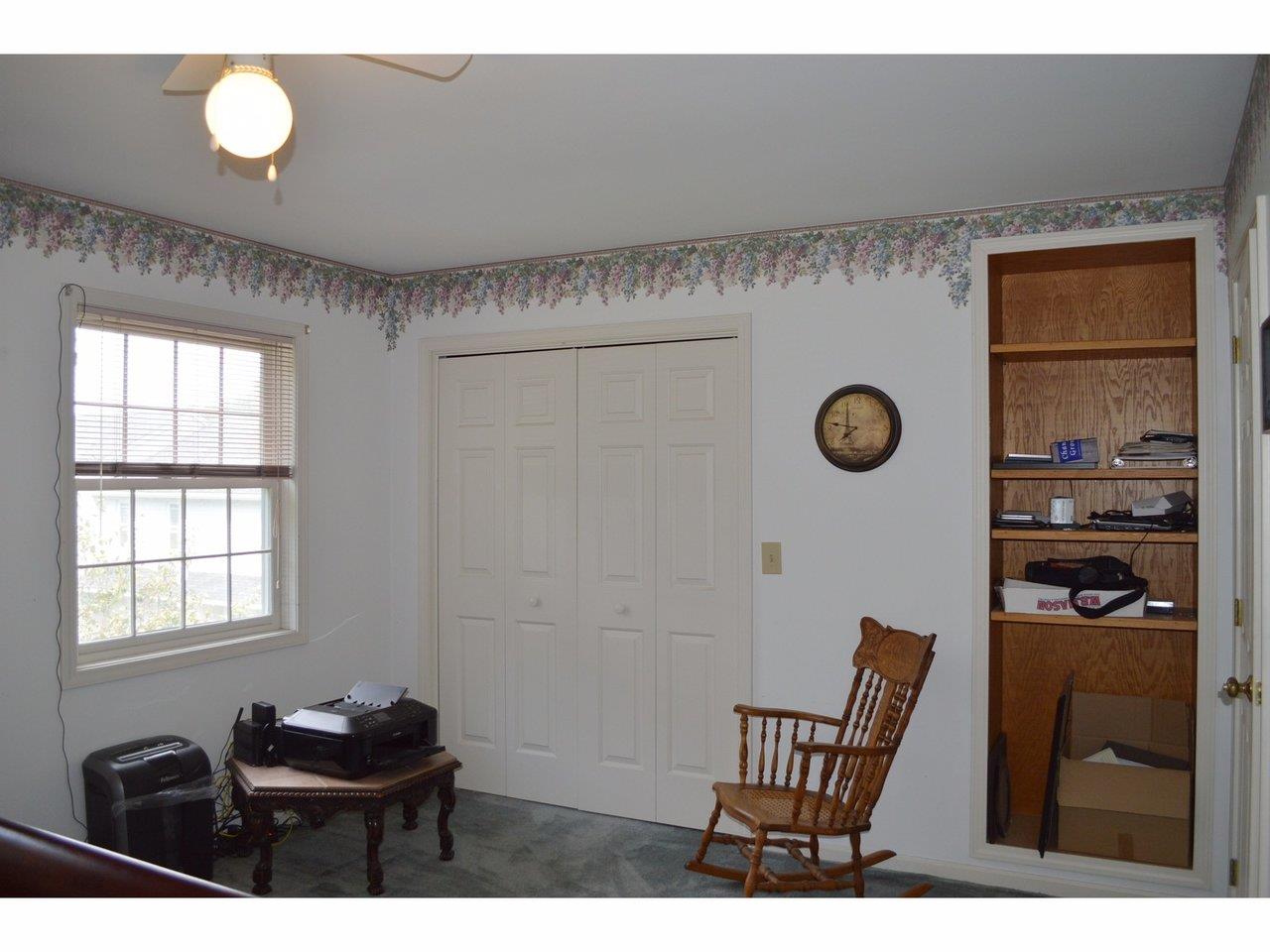 33 Harbor View Road, Unit 1005 South Burlington, VT 05403 - Photo 11 of 21 Gallery Image 11