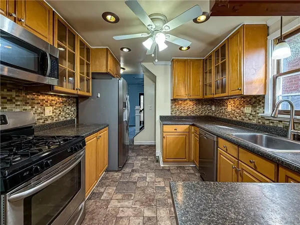 $249,999 | 361 Highland Avenue, Pittsburgh, PA 15229