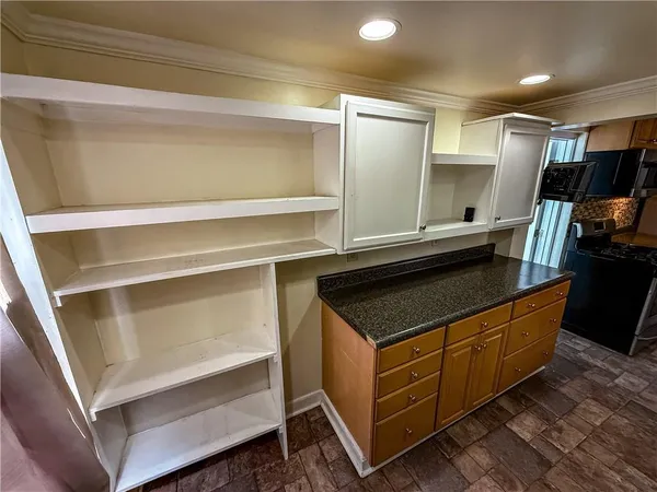$249,999 | 361 Highland Avenue, Pittsburgh, PA 15229