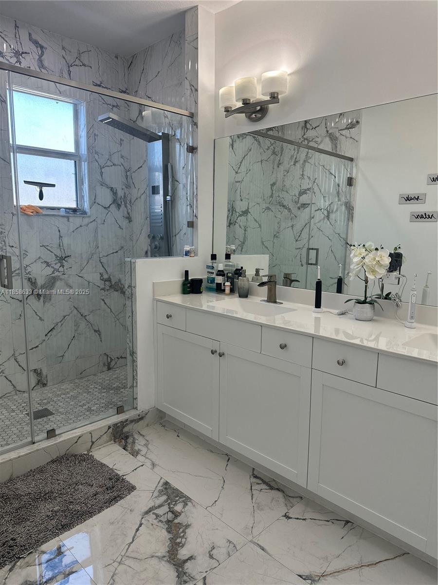 25217 Southwest 114th Avenue Homestead, FL 33032 - Photo 11 of 43