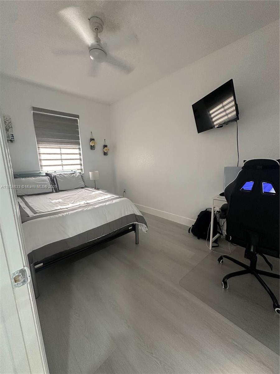 25217 Southwest 114th Avenue Homestead, FL 33032 - Photo 20 of 43