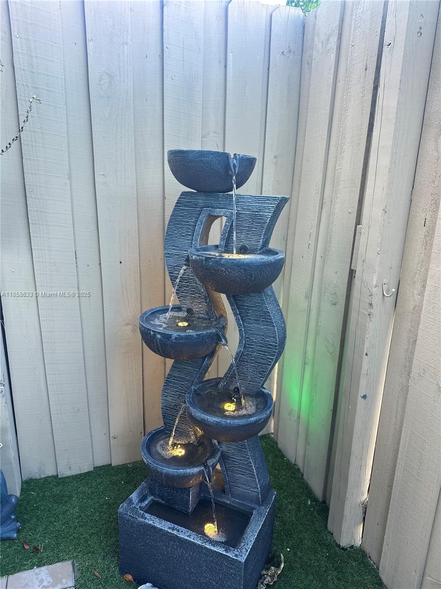 25217 Southwest 114th Avenue Homestead, FL 33032 - Photo 30 of 43