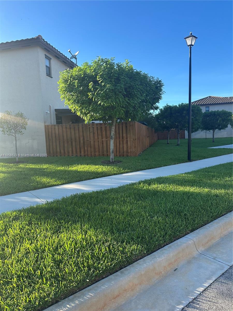 25217 Southwest 114th Avenue Homestead, FL 33032 - Photo 38 of 43