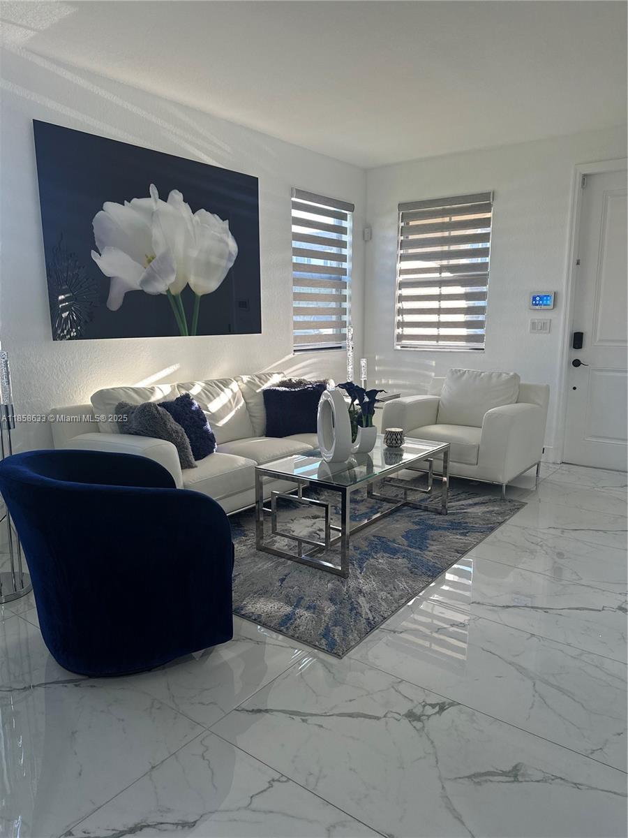 25217 Southwest 114th Avenue Homestead, FL 33032 - Photo 5 of 43