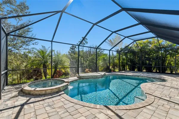 $629,900 | 20805 Granlago Drive, Venice, FL 34293