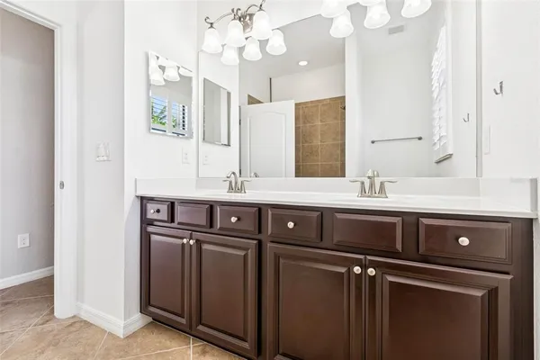 $629,900 | 20805 Granlago Drive, Venice, FL 34293