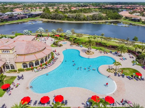 $629,900 | 20805 Granlago Drive, Venice, FL 34293
