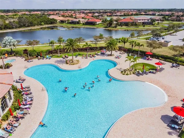 $629,900 | 20805 Granlago Drive, Venice, FL 34293