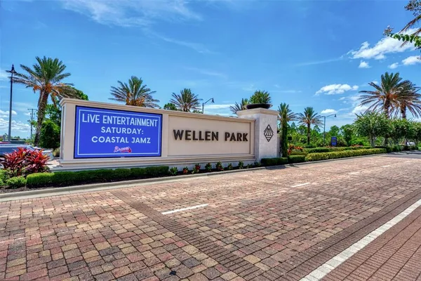 $629,900 | 20805 Granlago Drive, Venice, FL 34293