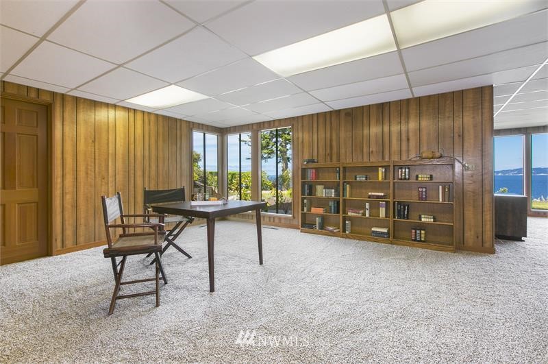 8609 Talbot Road Edmonds, WA 98026 - Photo 20 of 25 Gallery Image 20