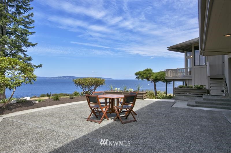 8609 Talbot Road Edmonds, WA 98026 - Photo 24 of 25 Gallery Image 24