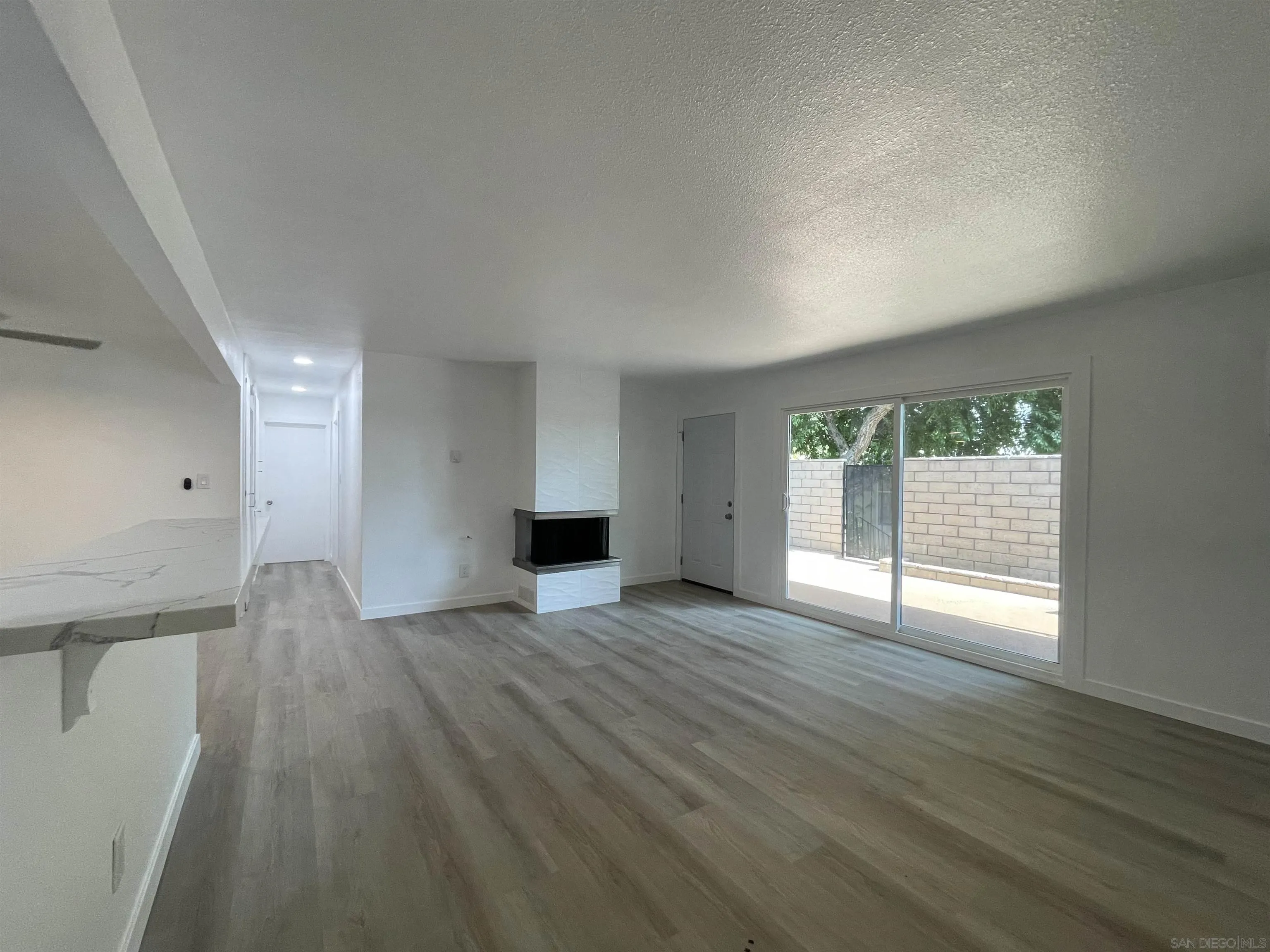 3068 Panorama Road, Unit B Riverside, CA 92506 - Photo 5 of 31 Gallery Image 5