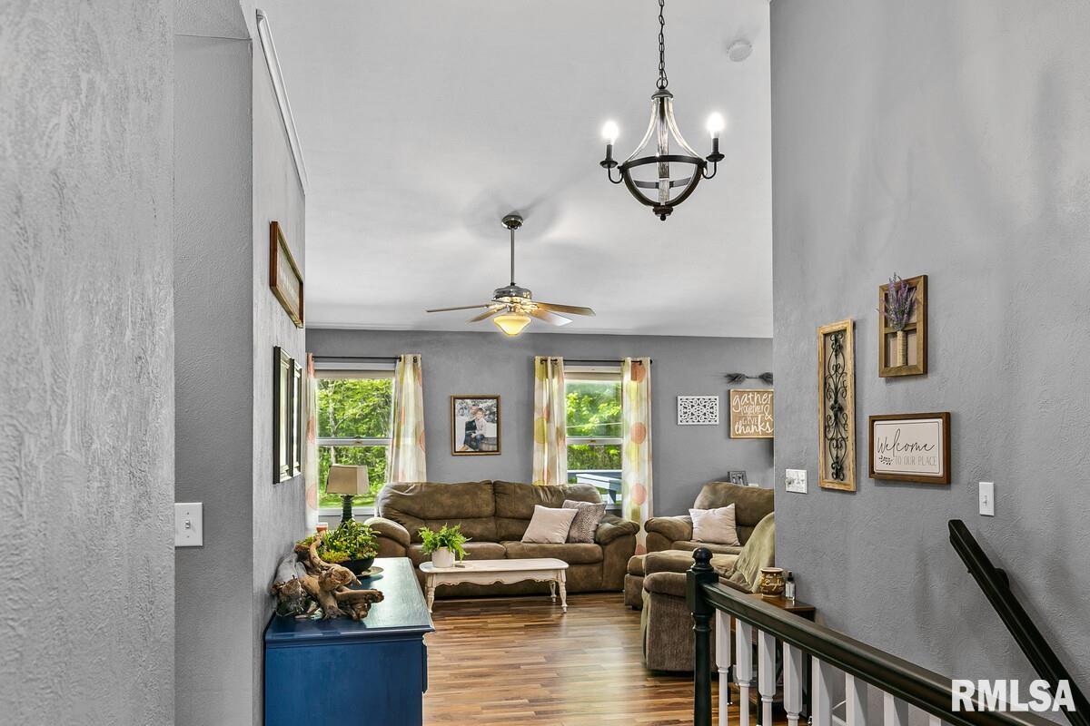 9451 West Guinivere Drive Mapleton, IL 61547 - Photo 11 of 39 Gallery Image 11