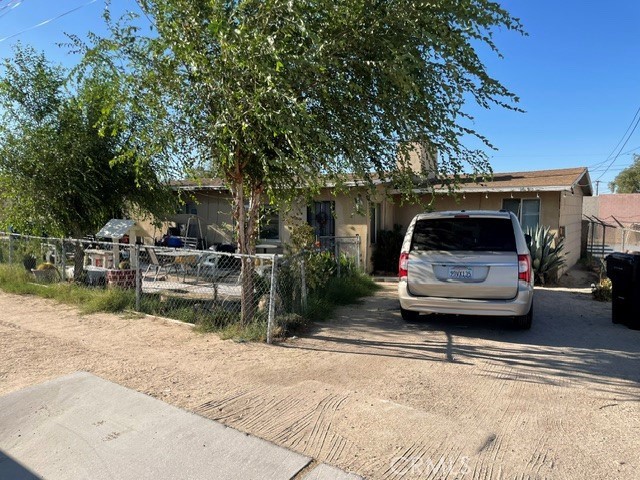 14160 Hesperia Road Victorville, CA 92395 - Photo 4 of 9 Gallery Image 4