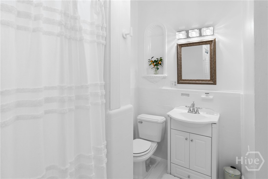 529 East 44th Street Savannah, GA 31405 - Photo 42 of 73