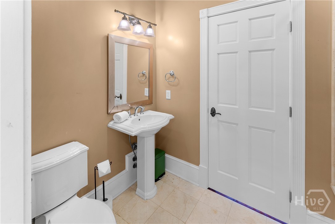 529 East 44th Street Savannah, GA 31405 - Photo 46 of 73