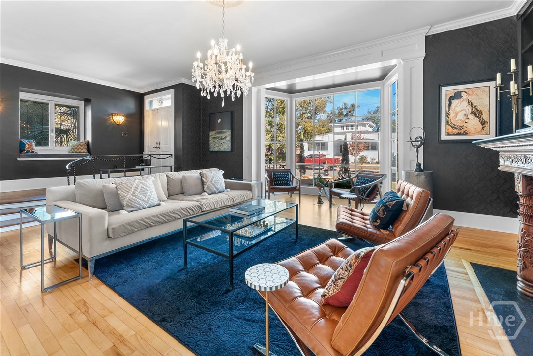 529 East 44th Street Savannah, GA 31405 - Photo 6 of 73