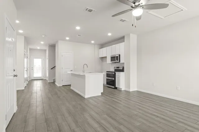 $326,876 | 16704 Sonoma Breeze Drive, Manor, TX 78653