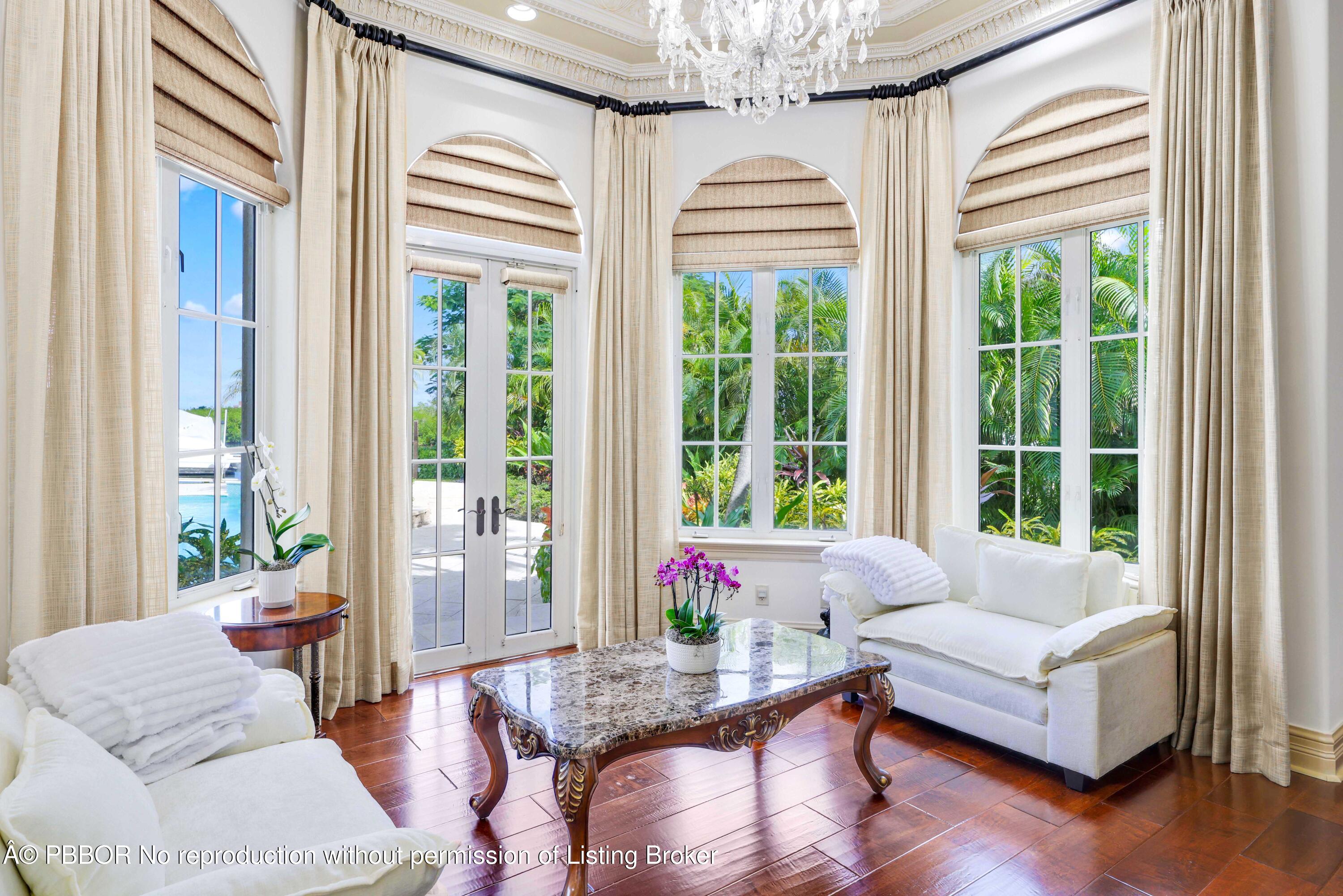 317 Old Jupiter Beach Road Jupiter, FL 33477 - Photo 14 of 55 Sitting Area