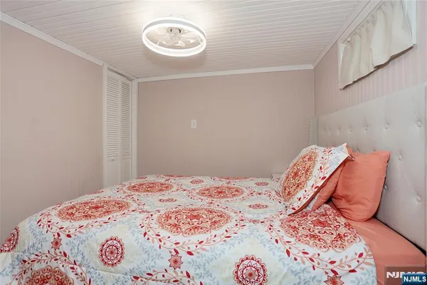 $565,000 | 47 Franklin Avenue, Hasbrouck Heights, NJ 07604