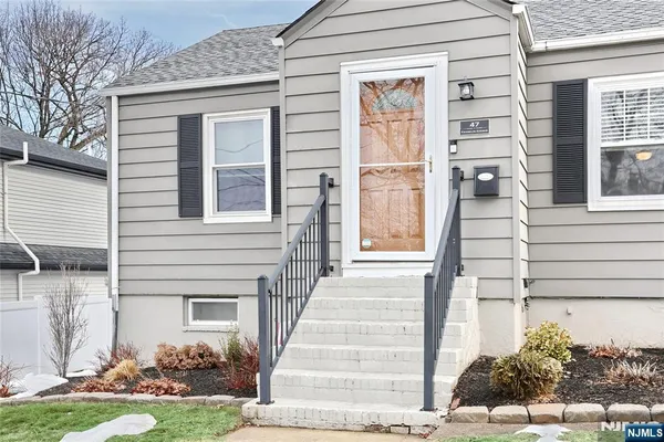 $565,000 | 47 Franklin Avenue, Hasbrouck Heights, NJ 07604