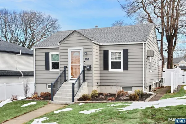 $565,000 | 47 Franklin Avenue, Hasbrouck Heights, NJ 07604