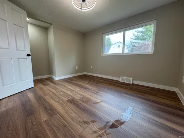 $225,000 | 8540 West Delphi Pike, Converse, IN 46919