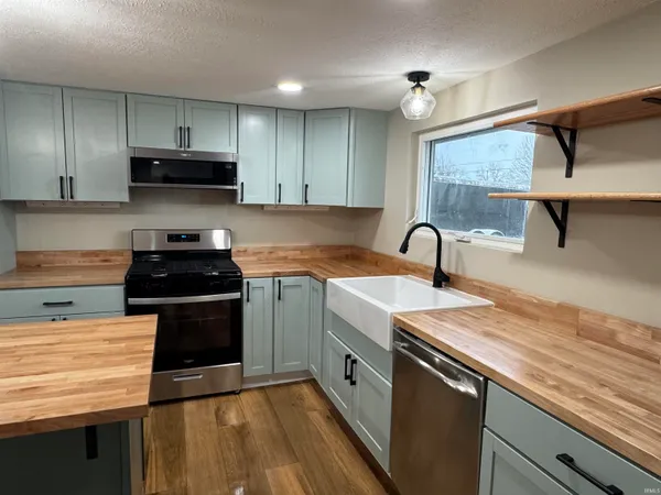 $225,000 | 8540 West Delphi Pike, Converse, IN 46919