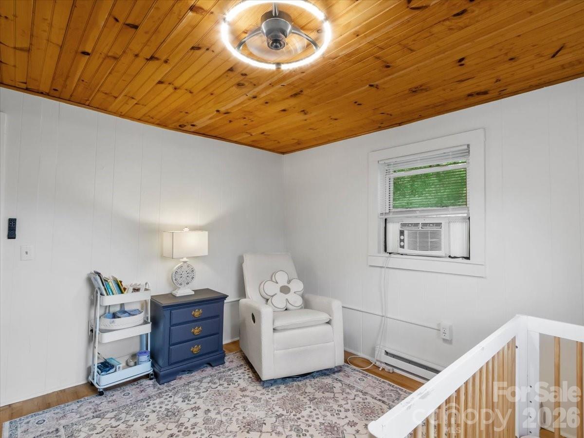 352 Jakes Branch Road Spruce Pine, NC 28777 - Photo 18 of 31
