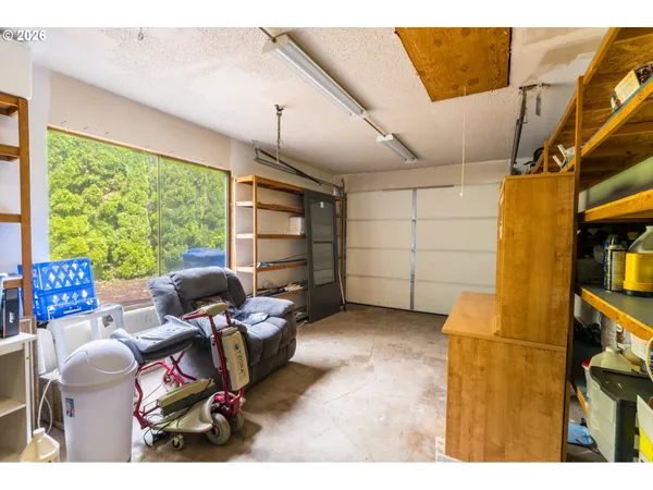 $350,000 | 433 North 14th Street, Lyons, OR 97358