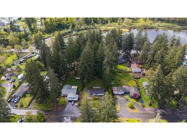 $350,000 | 433 North 14th Street, Lyons, OR 97358