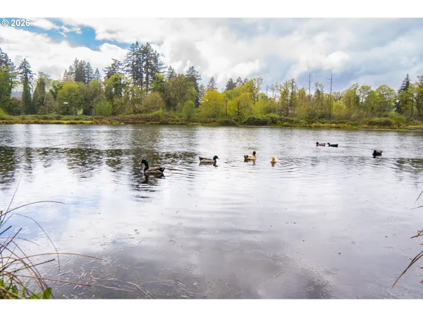 $350,000 | 433 North 14th Street, Lyons, OR 97358