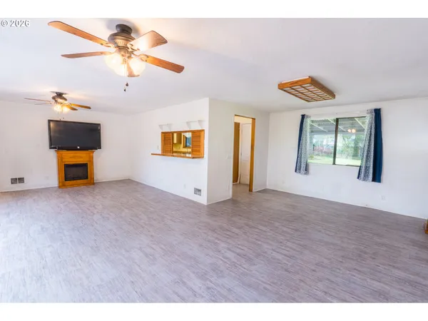 $350,000 | 433 North 14th Street, Lyons, OR 97358