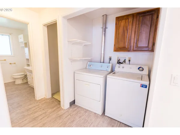 $350,000 | 433 North 14th Street, Lyons, OR 97358