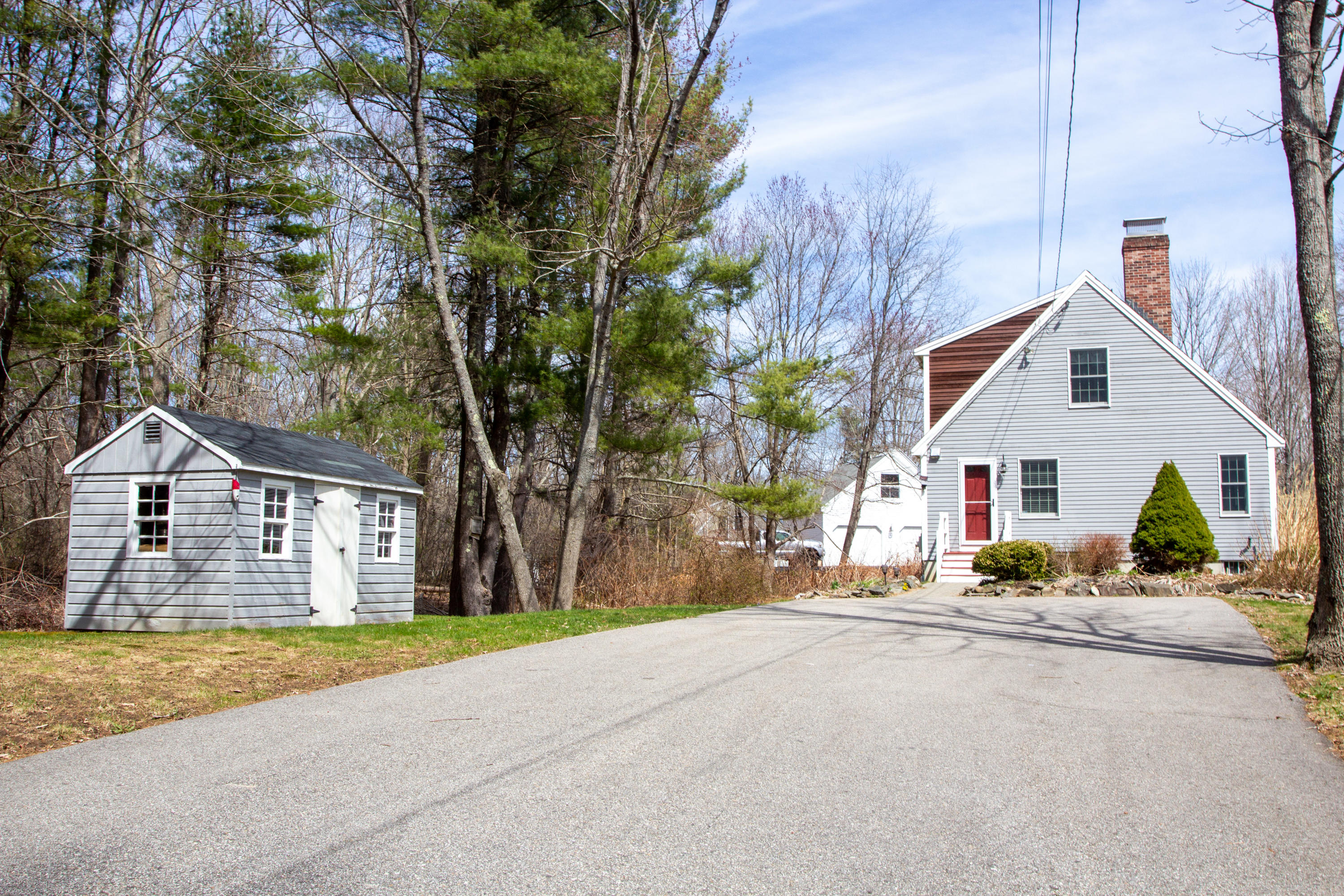 81 Bartlett Road Kittery, ME 03905 - Photo 5 of 46 IMG_1857