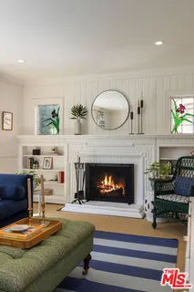 $1,350,000 | 21245 Lopez Street, Woodland Hills, CA 91364