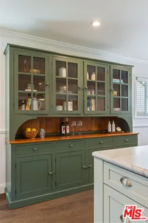 $1,350,000 | 21245 Lopez Street, Woodland Hills, CA 91364