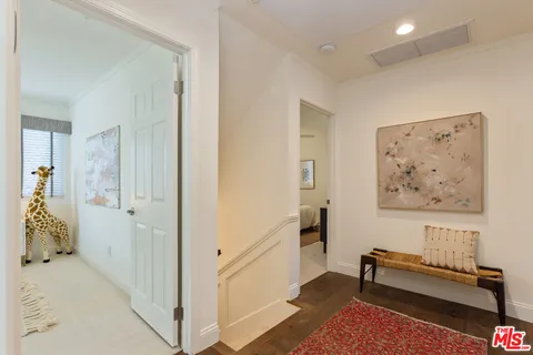 $1,350,000 | 21245 Lopez Street, Woodland Hills, CA 91364