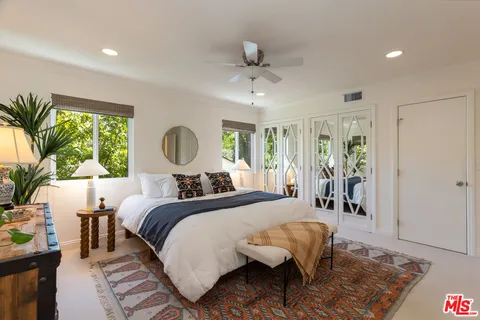 $1,350,000 | 21245 Lopez Street, Woodland Hills, CA 91364