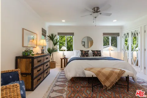 $1,350,000 | 21245 Lopez Street, Woodland Hills, CA 91364
