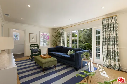 $1,350,000 | 21245 Lopez Street, Woodland Hills, CA 91364