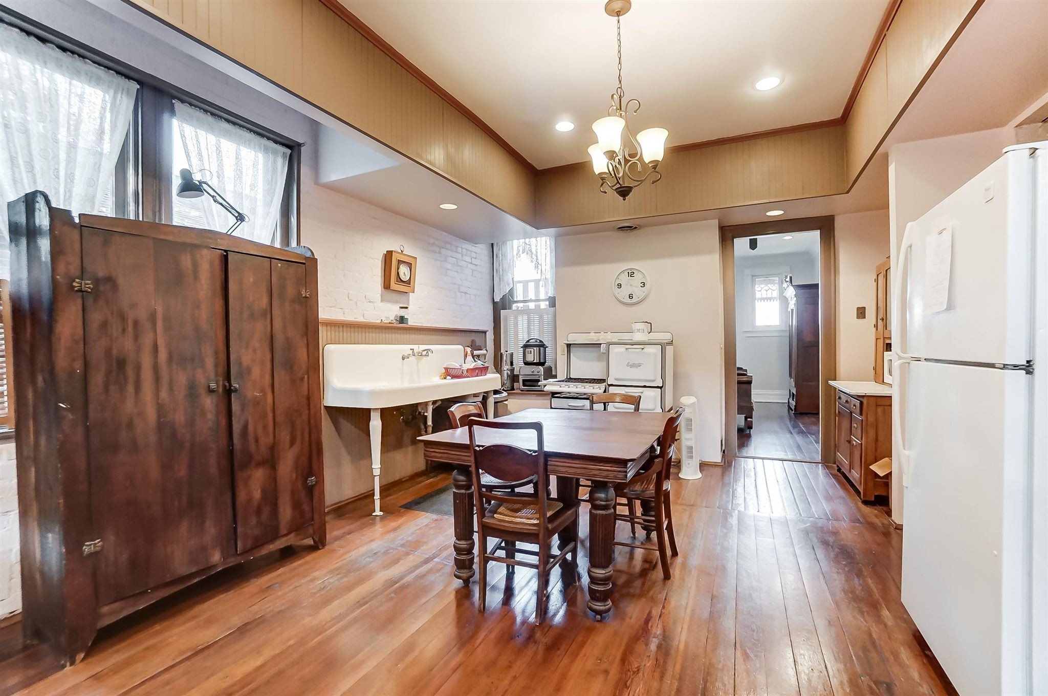 27 River Road Ludlow, KY 41016 - Photo 8 of 29