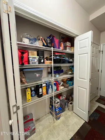 $589,900 | 412 Amberland Lane, Maryville, TN 37804