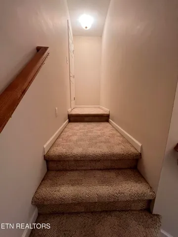 $589,900 | 412 Amberland Lane, Maryville, TN 37804