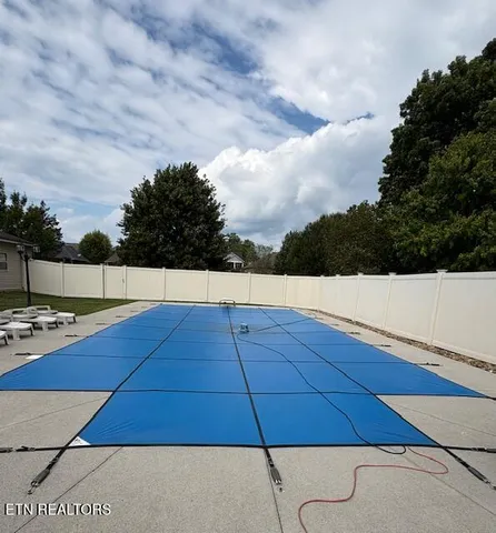 $589,900 | 412 Amberland Lane, Maryville, TN 37804