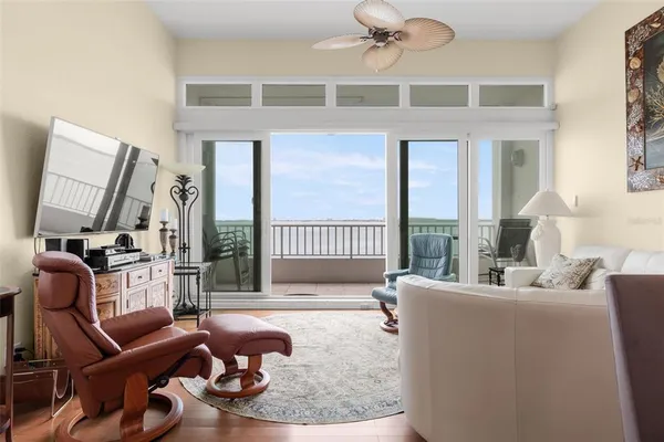 $3,500 | 5279 Isla Key Boulevard South, Unit 413, St. Petersburg, FL 33715