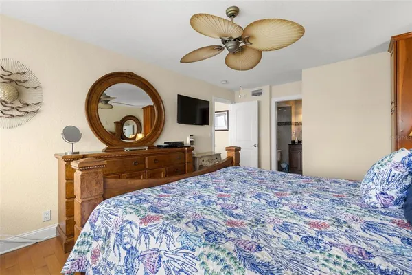 $3,500 | 5279 Isla Key Boulevard South, Unit 413, St. Petersburg, FL 33715